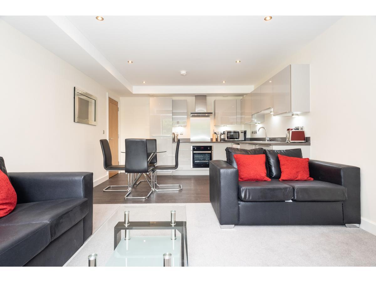 Stylish Flat Near The City Centre - Pass The Keys York Exteriér fotografie