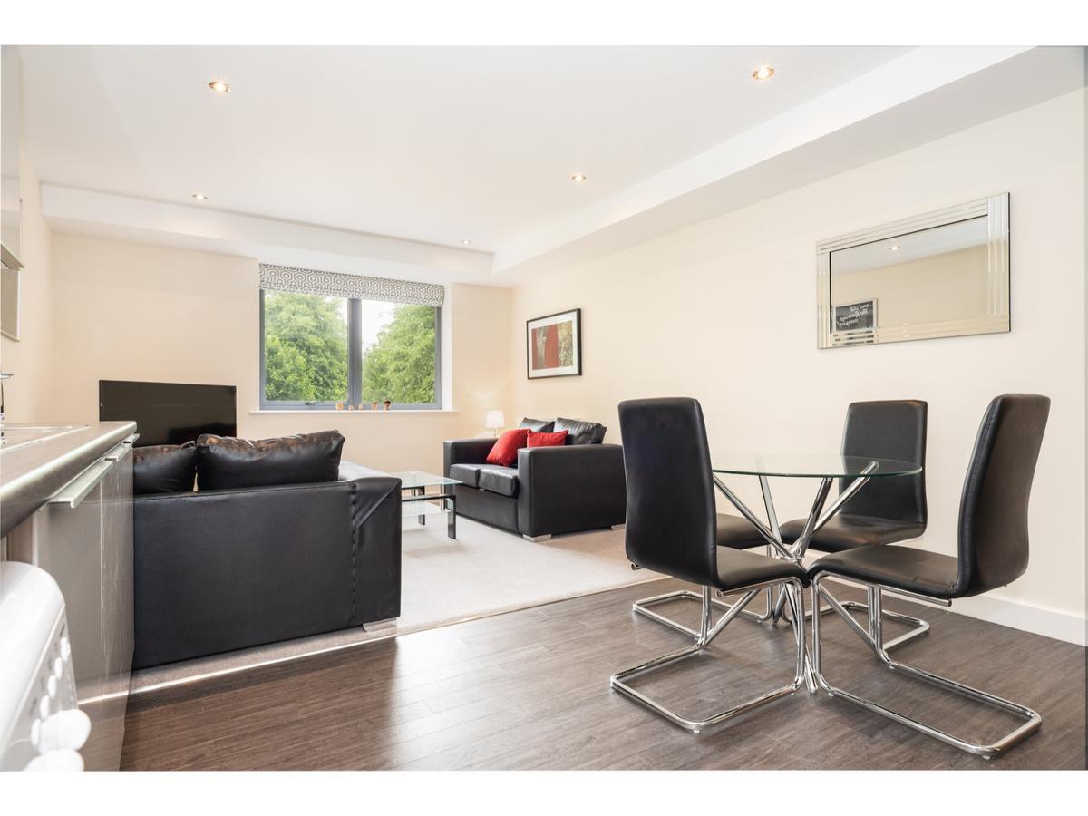 Stylish Flat Near The City Centre - Pass The Keys York Exteriér fotografie